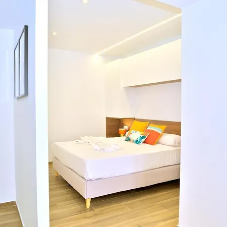 Myflats Luxury Old Town Apartment